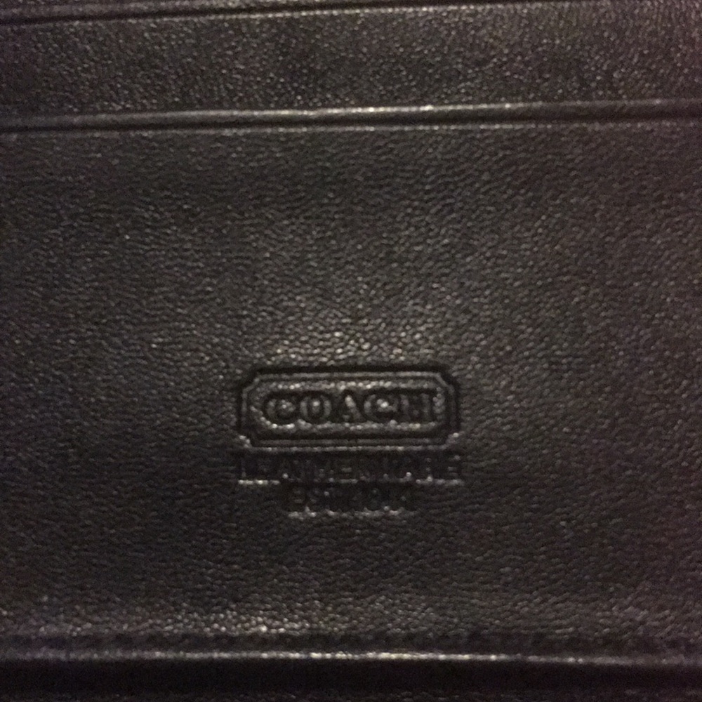 Authentic Coach Wallet - Picture 5 of 6